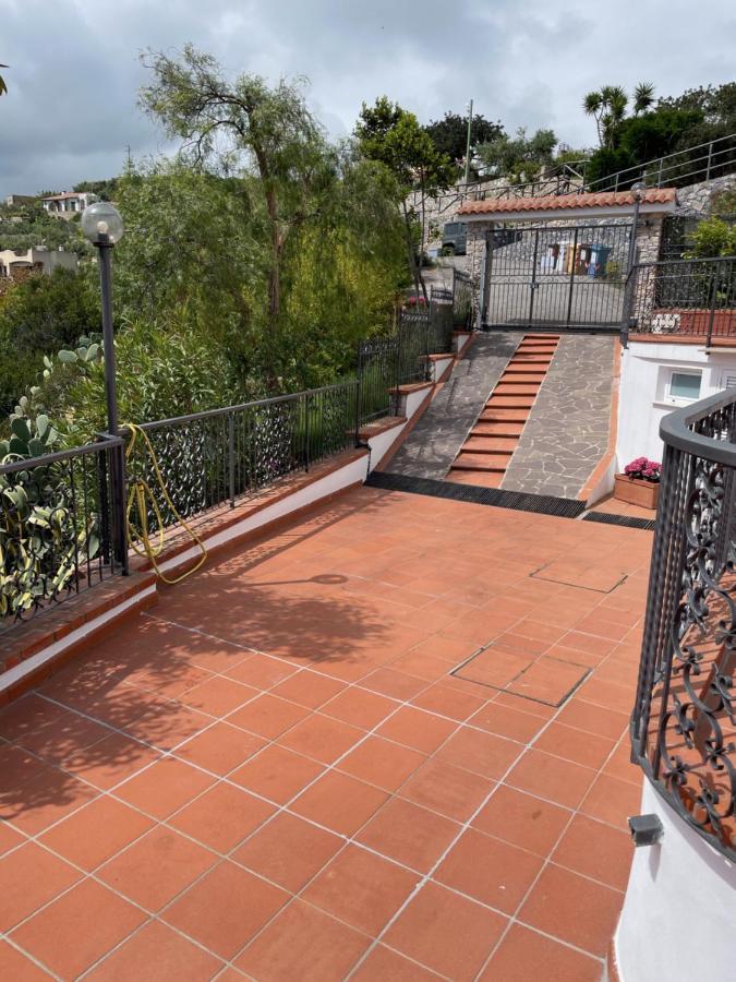 Hotel Sotto Le Stelle ...Il Mare Pietra Ligure Exterior foto